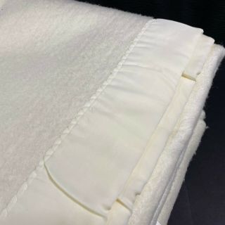 Vintage Chatham Ivory 100 Acrylic King Size Blanket 102” X 90” Satin Trim Usa