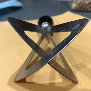 Vintage Ekco 6” Metal Vintage Food Chopper Star Shape Blades Wood Handle
