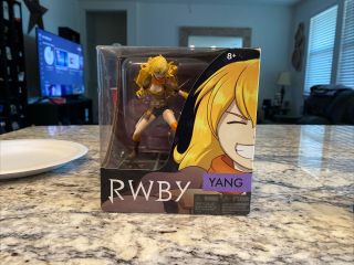 Yang Rwby Series 1 Mcfarlane Toy